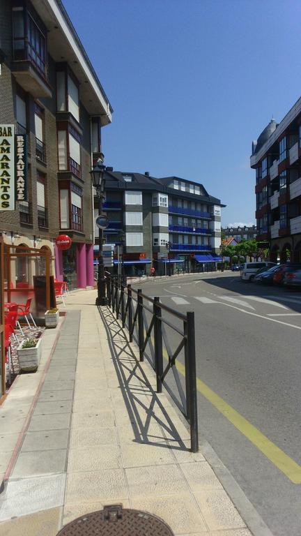Pension Amarantos Suances Exterior foto