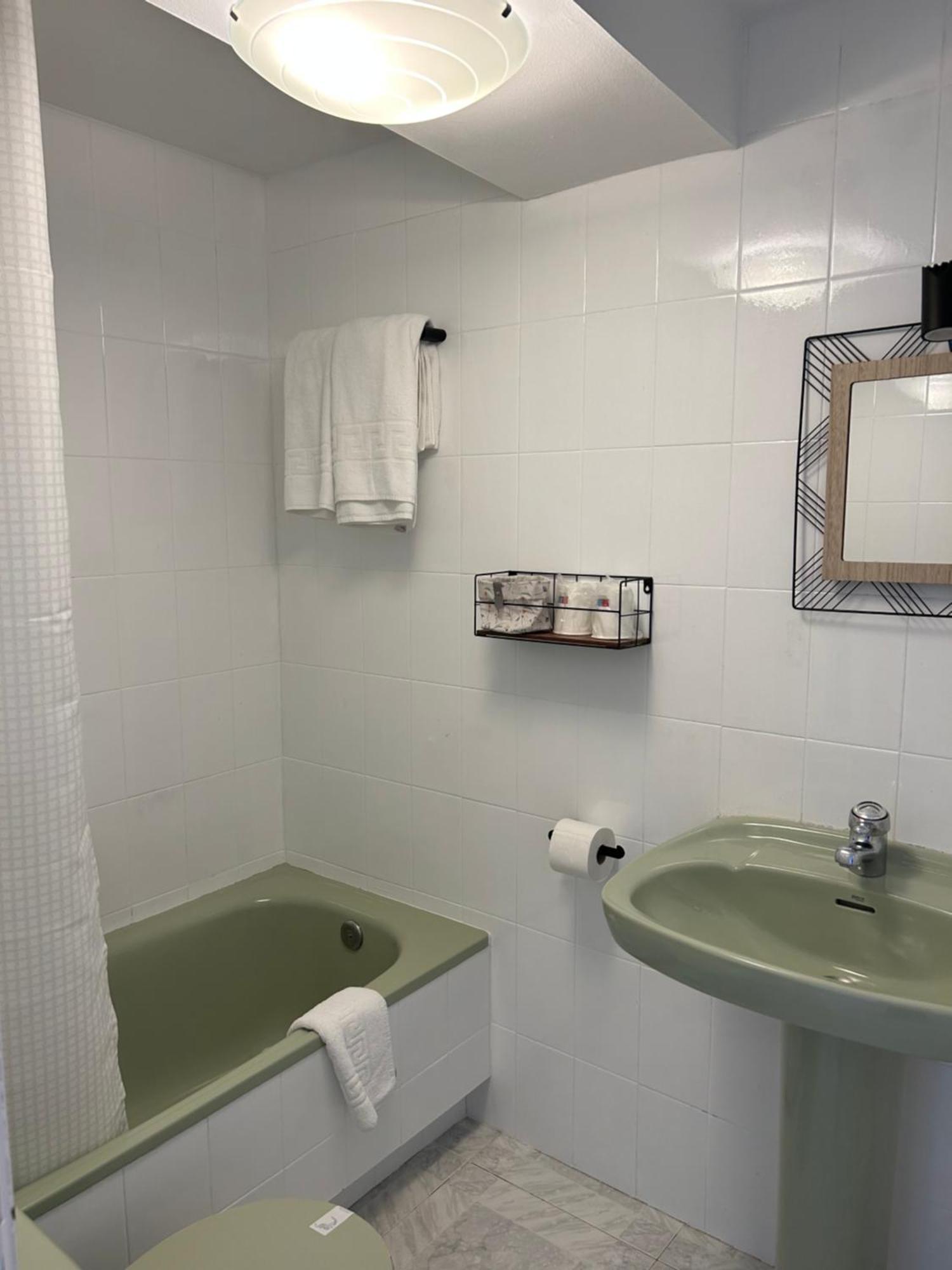 Pension Amarantos Suances Exterior foto