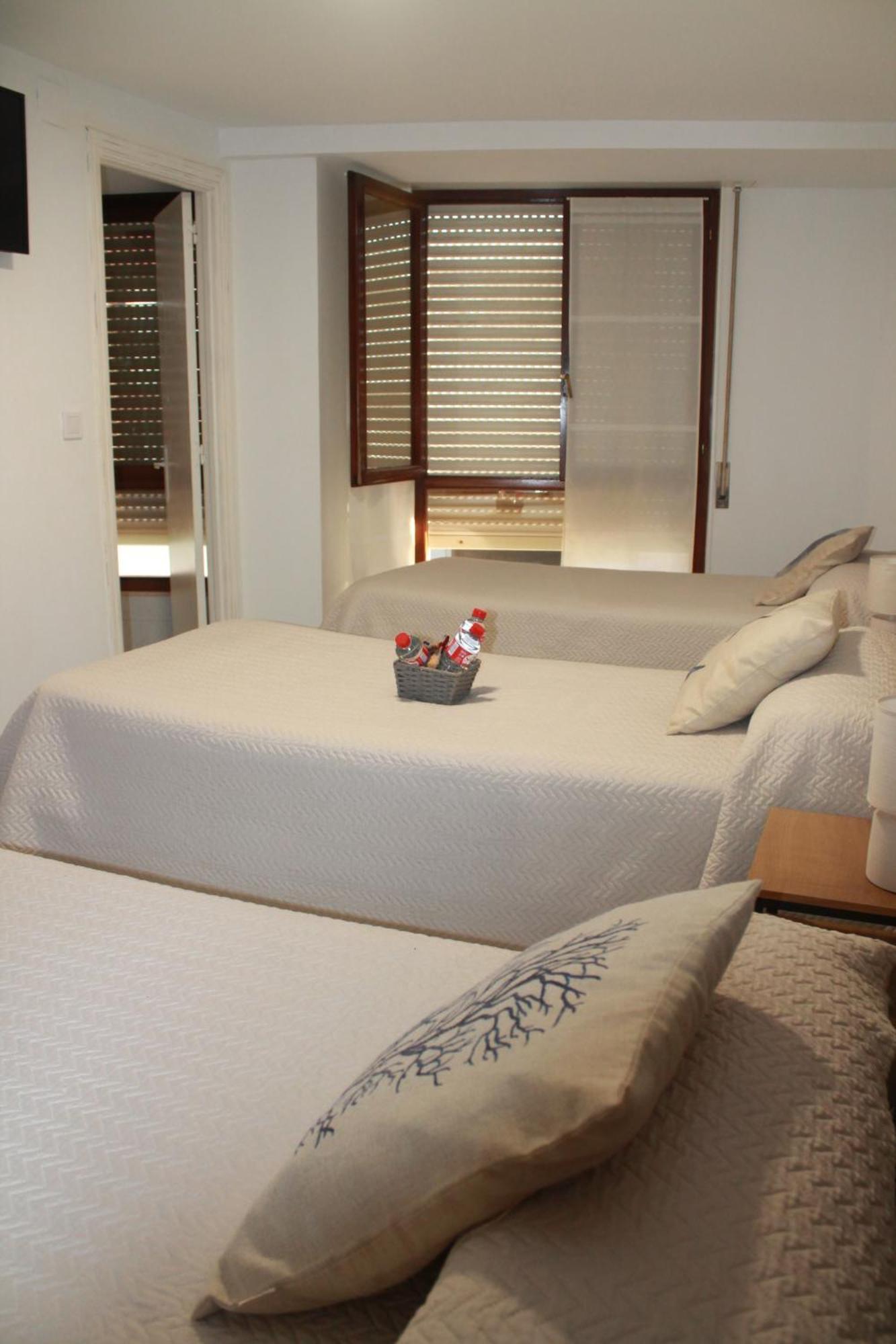 Pension Amarantos Suances Exterior foto